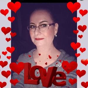 Meet your Posher, Connie